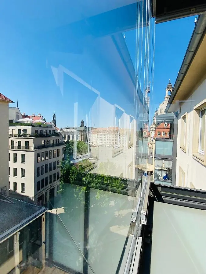 Affittacamere Luxury 3-Room Apartment Dresda Germania